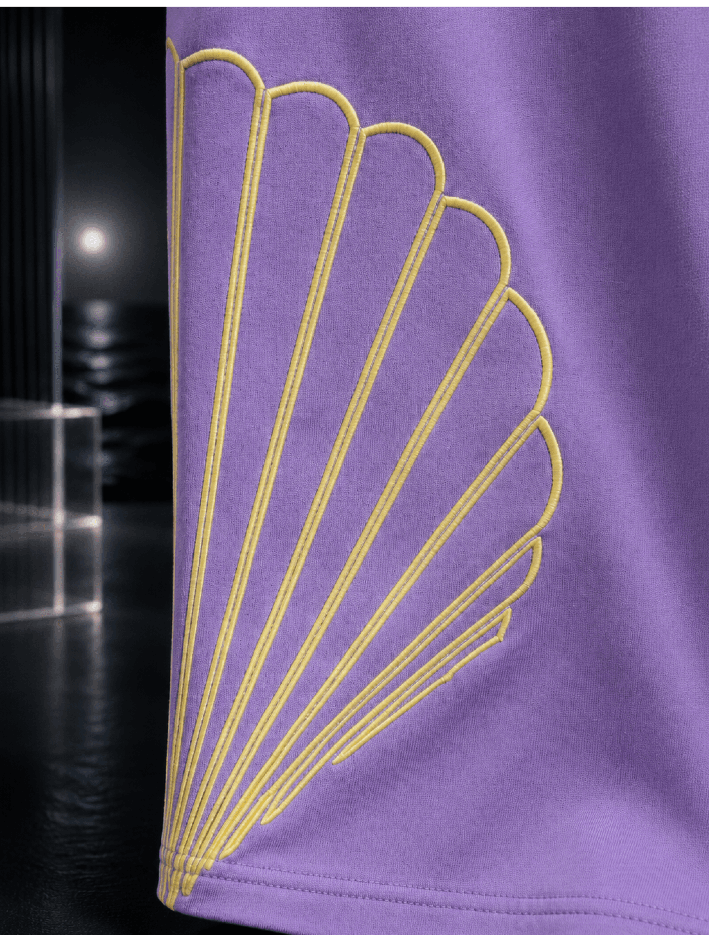 Contour Rib-to-Spine Line-Art Stitching